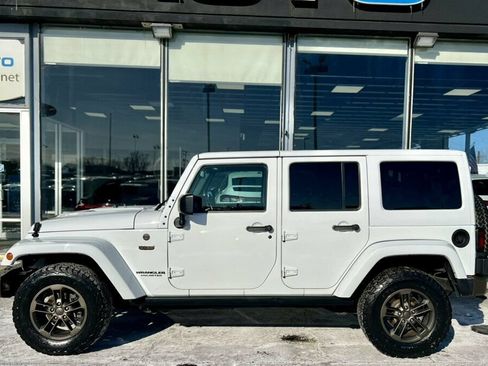Used 2016 Jeep Wrangler Unlimited Sahara AWD/4WD image 2