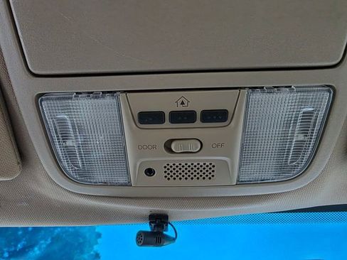Used 2004 Honda Accord EX image 26