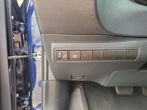 Used 2023 Toyota Corolla LE FWD image 25