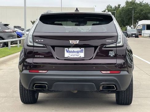 Used 2021 Cadillac XT4 Sport w/ Cold Weather Package FWD image 5