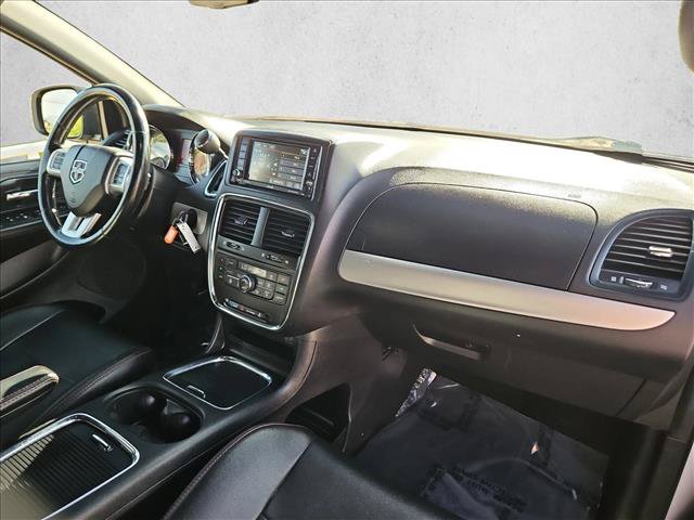 Used 2019 Dodge Grand Caravan GT FWD image 23