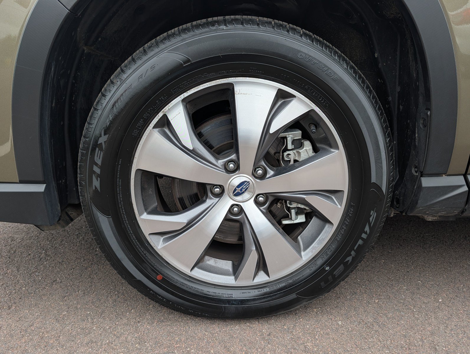 Used 2025 Subaru Ascent Premium AWD/4WD image 15