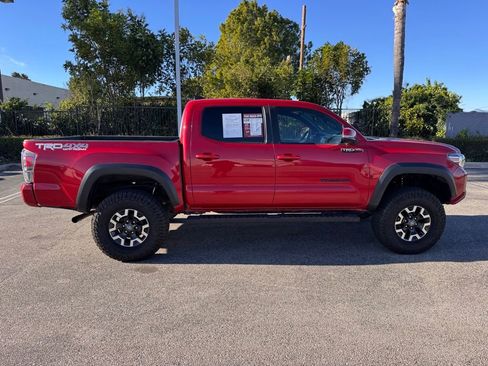 Used 2023 Toyota Tacoma TRD Off-Road image 9