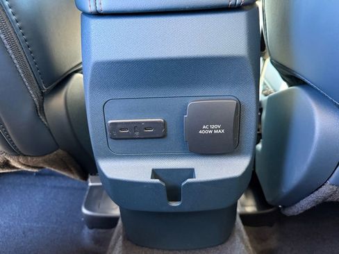 New 2025 Ford Maverick Lariat w/ 4K Tow Package image 16