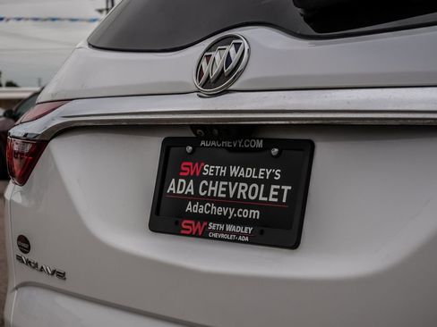 Used 2021 Buick Enclave Avenir w/ Avenir Technology Package FWD image 10