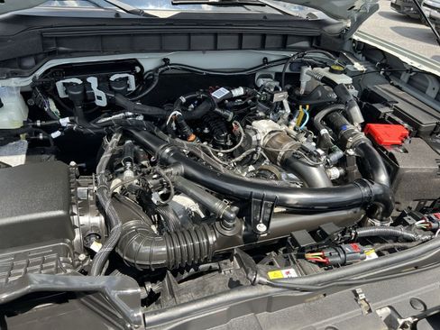 Used 2022 Ford Bronco Wildtrak AWD/4WD image 35