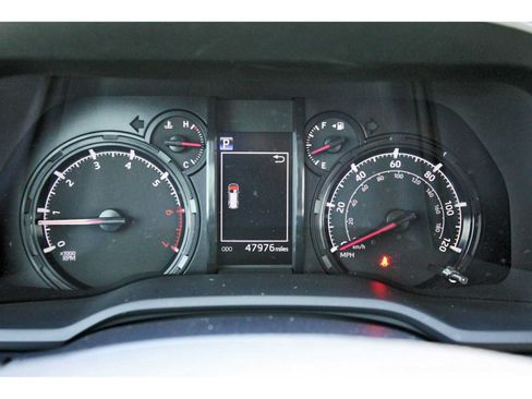 Used 2023 Toyota 4Runner SR5 Premium w/ Moonroof Package RWD image 14