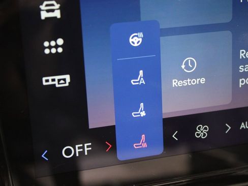 New 2025 Lincoln Navigator Reserve w/ Jet Appearance Package image 57