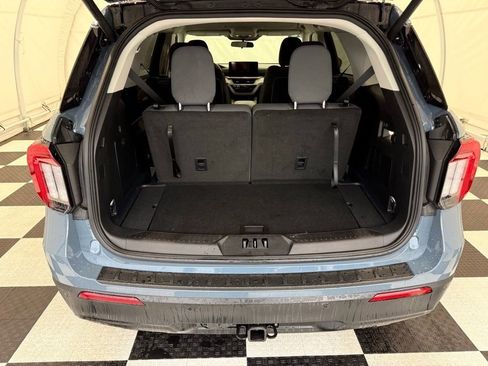Certified 2025 Ford Explorer Active image 4