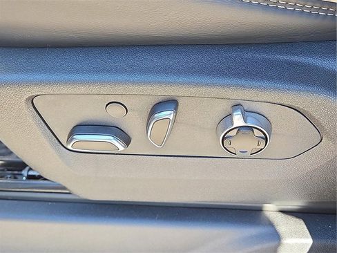 Used 2025 GMC Sierra 1500 Denali Ultimate image 15