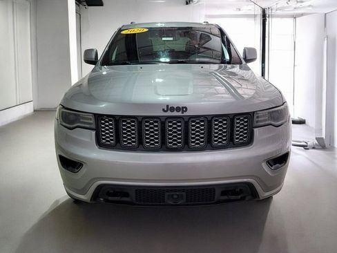 Used 2020 Jeep Grand Cherokee Altitude image 19