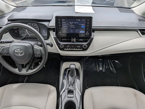 Used 2022 Toyota Corolla LE w/ LE Convenience Package FWD image 13