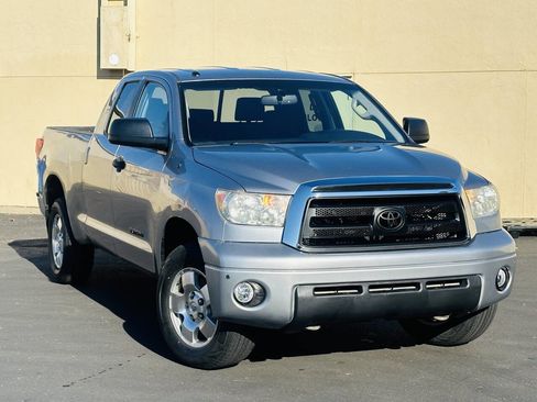 Used 2010 Toyota Tundra SR5 image 1