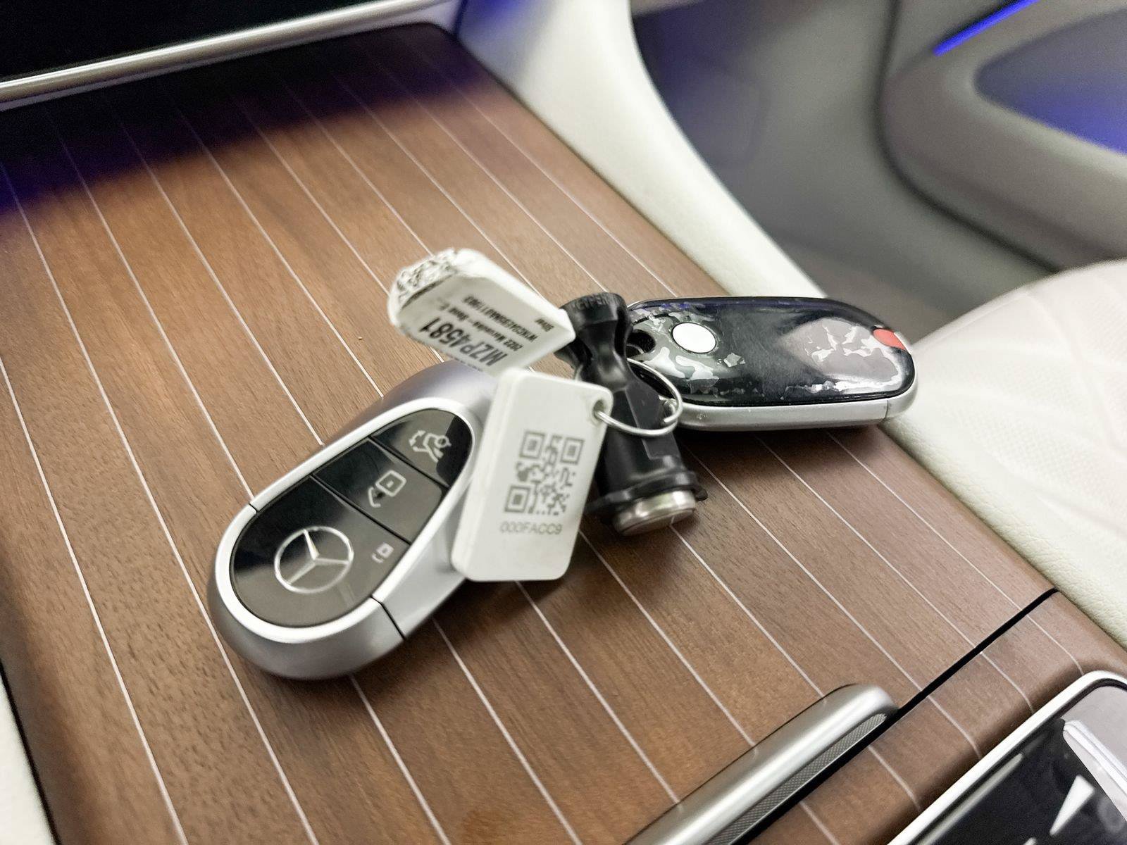 Used 2022 Mercedes-Benz EQS 580 4MATIC Sedan image 27