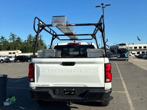 Used 2024 Chevrolet Colorado Z71 w/ Advanced Trailering Package AWD/4WD image 5