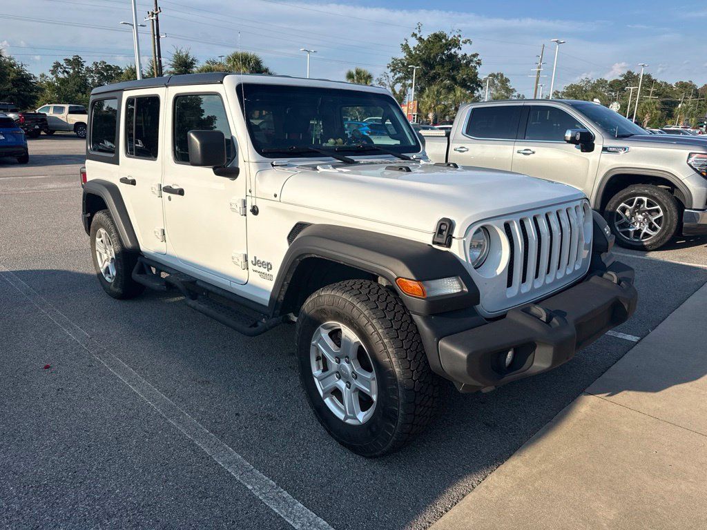 Used 2021 Jeep Wrangler Unlimited Sport AWD/4WD image 3