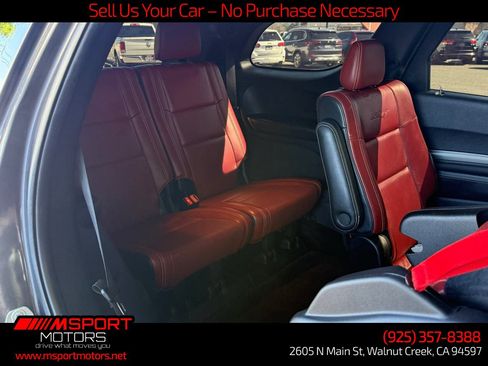 Used 2018 Dodge Durango SRT w/ Technology Group AWD/4WD image 12