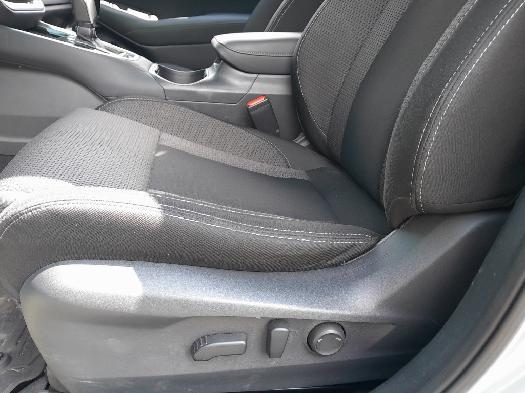 Used 2022 Subaru Outback Premium AWD/4WD image 13