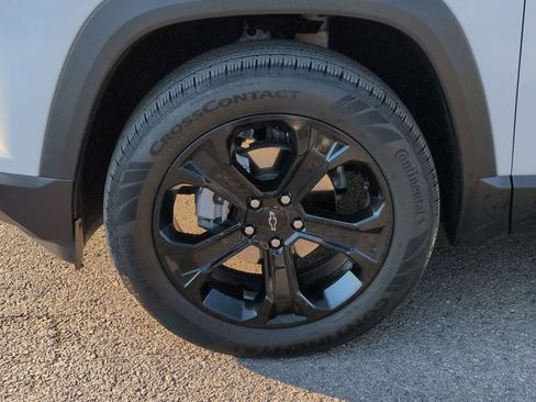 Used 2025 Chevrolet Equinox LT w/ Midnight Edition FWD image 14