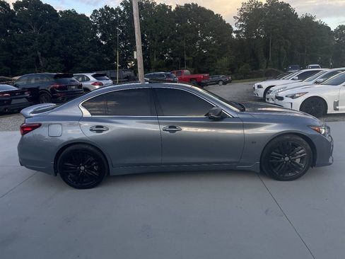 Used 2014 INFINITI Q50 AWD w/ Deluxe Touring Package image 11