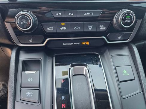 Used 2018 Honda CR-V Touring image 20