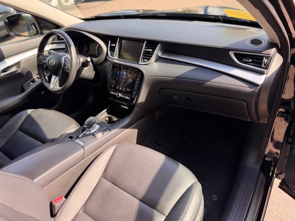 Used 2020 INFINITI QX50 Luxe w/ Cargo Package AWD/4WD image 28