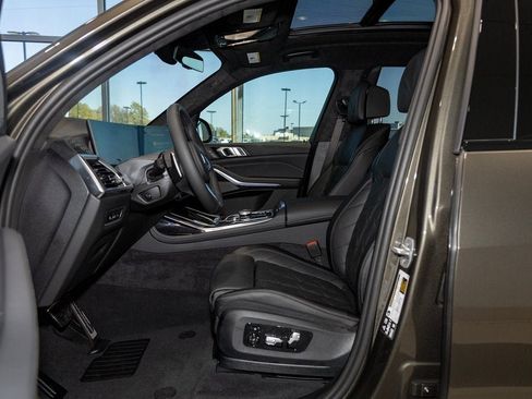 New 2026 BMW X7 xDrive40i w/ M Sport Package image 19