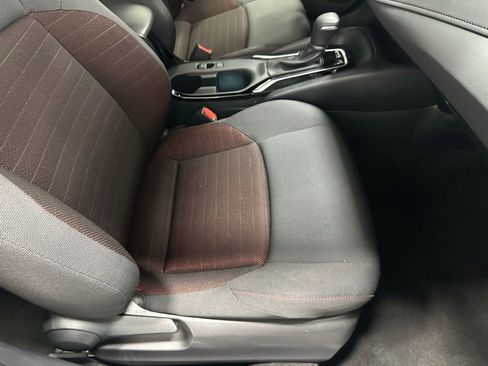 Used 2025 Toyota Corolla SE image 59