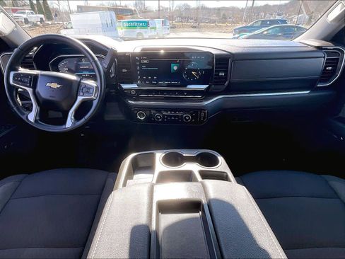 Used 2023 Chevrolet Silverado 1500 LT image 21