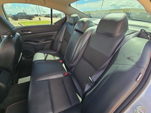 Used 2023 Nissan Altima 2.5 SR FWD image 22