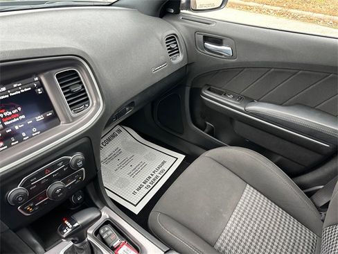 Used 2022 Dodge Charger R/T image 27