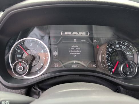 Used 2025 RAM 1500 Big Horn AWD/4WD image 23