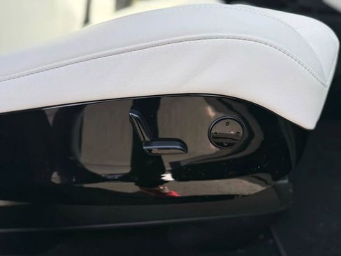 Used 2017 Tesla Model X 100D image 22