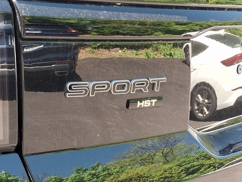 Used 2022 Land Rover Range Rover Sport HST AWD/4WD image 30