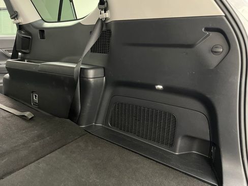 Used 2025 Toyota Grand Highlander AWD image 39