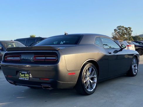 Used 2022 Dodge Challenger GT image 5