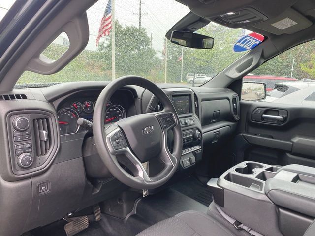 Used 2022 Chevrolet Silverado 1500 Custom Trail Boss w/ Safety Confidence Package AWD/4WD image 10