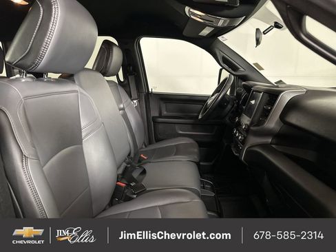 Used 2024 RAM 2500 Tradesman w/ Chrome Appearance Group image 27