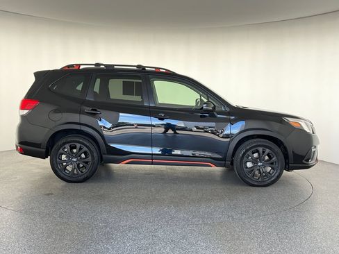 Used 2024 Subaru Forester Sport AWD/4WD image 2