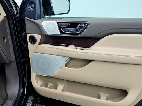 Used 2022 Lincoln Navigator Reserve image 31