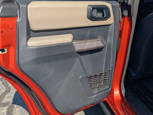 Used 2023 Ford Bronco Wildtrak image 18