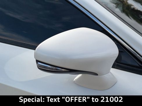 Used 2016 Lexus RC 200t image 12