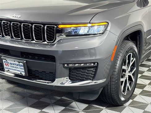 Used 2024 Jeep Grand Cherokee L Limited image 10