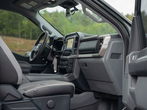Used 2021 Ford F150 XLT AWD/4WD image 13