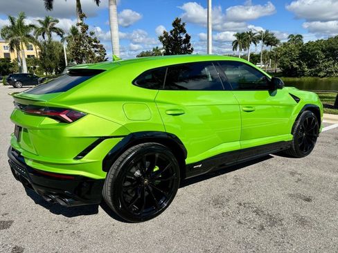 Used 2024 Lamborghini Urus S image 6
