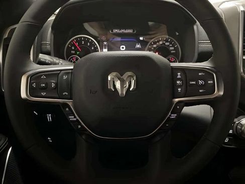 Used 2026 RAM 1500 Laramie AWD/4WD image 32