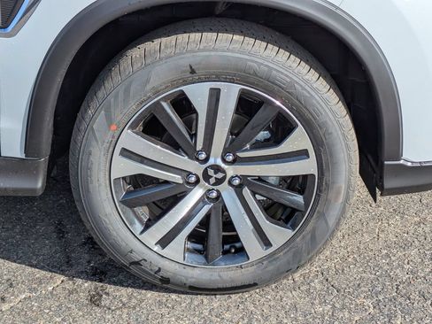 New 2026 Mitsubishi Outlander Sport SE AWD/4WD image 11