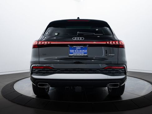 New 2025 Audi Q5 Premium Plus image 17