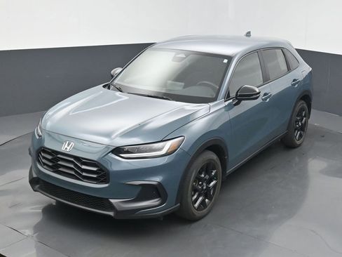 Certified 2024 Honda HR-V Sport image 9