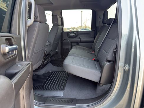 Used 2024 Chevrolet Silverado 2500 Custom w/ Custom Value Package image 44